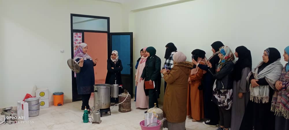 Ongoing session. Female speaker in front of female attendees